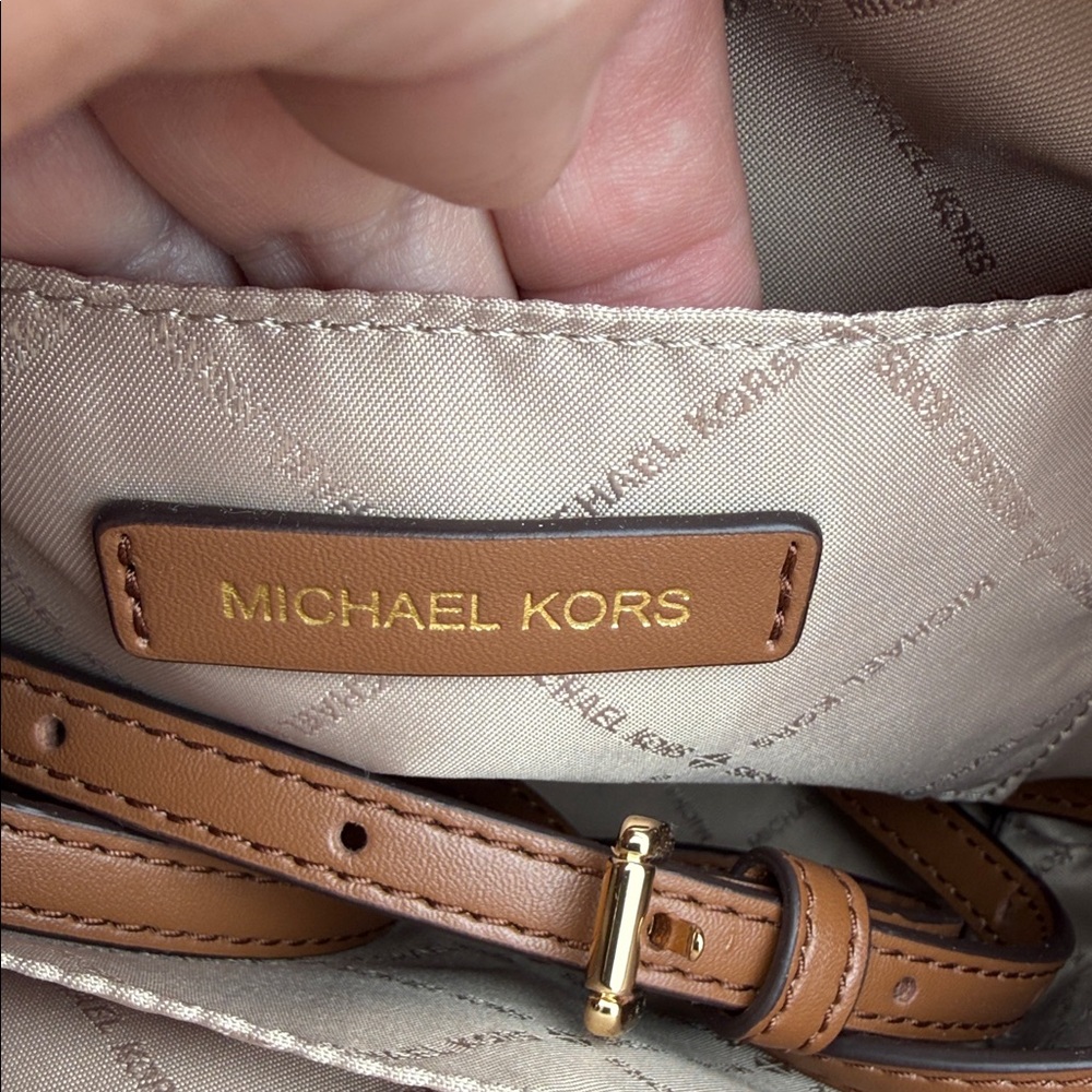 Michael Kors Brown Avril SM TZ Satchel - Picture 3 of 10